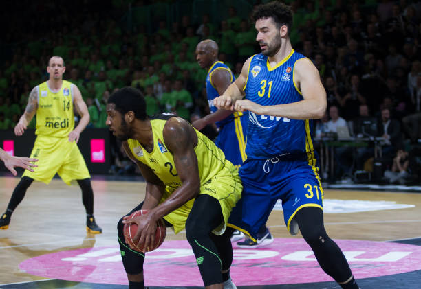 策略上的即 策略上的即