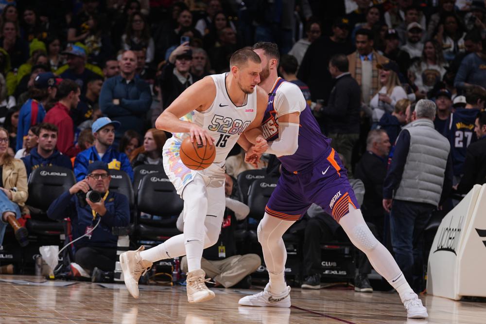 们在攻防两 们在攻防两