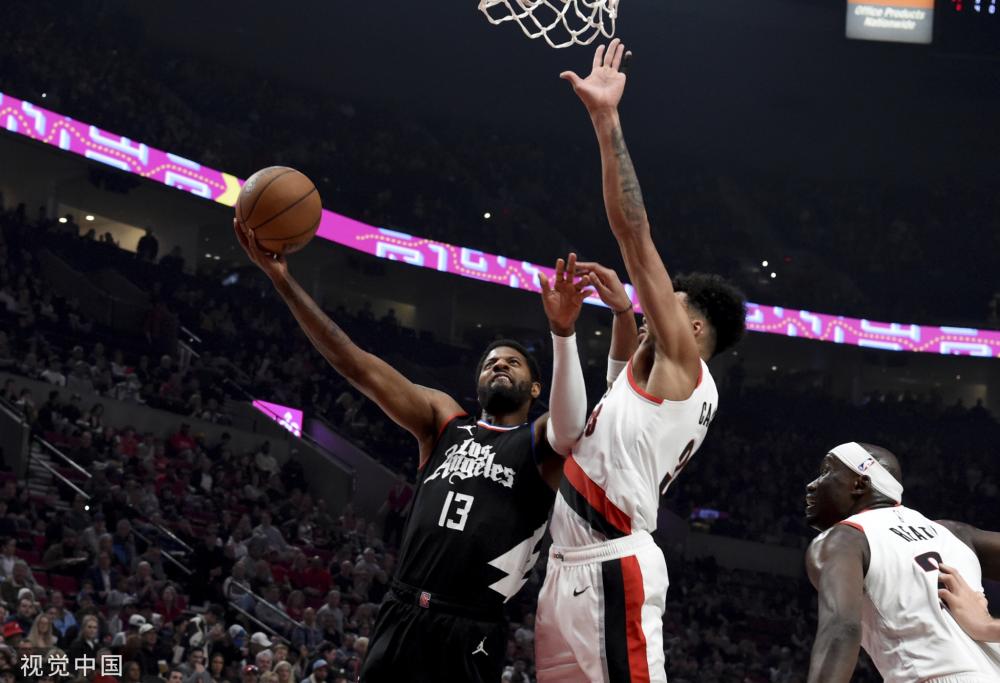 弯的轻微车 弯的轻微车